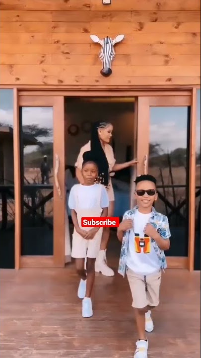 HAMISA MOBETO WITH HER BEAUTIFUL KIDS🥰LOVELY