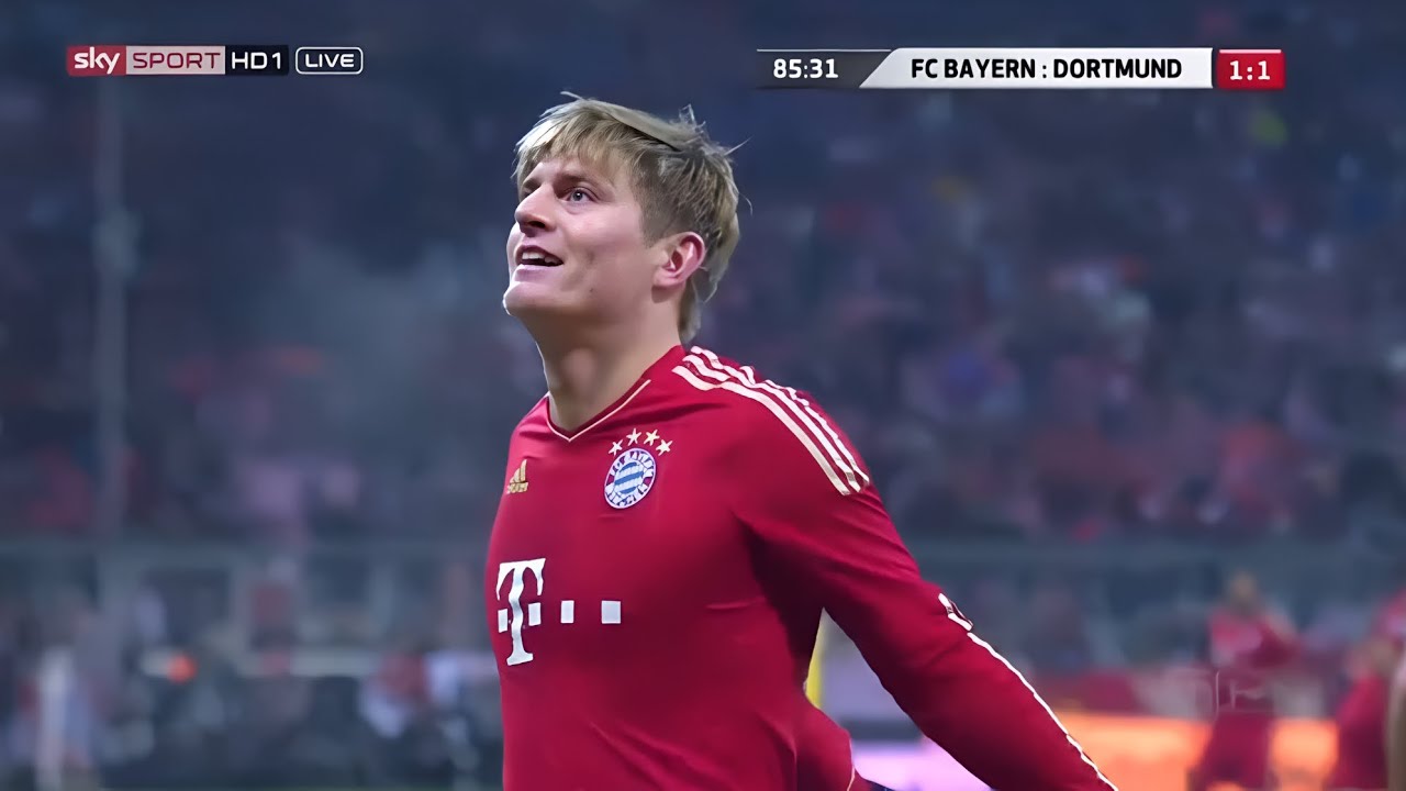 Young Toni Kroos vs Borussia Dortmund (H) - Bundesliga 2012/13