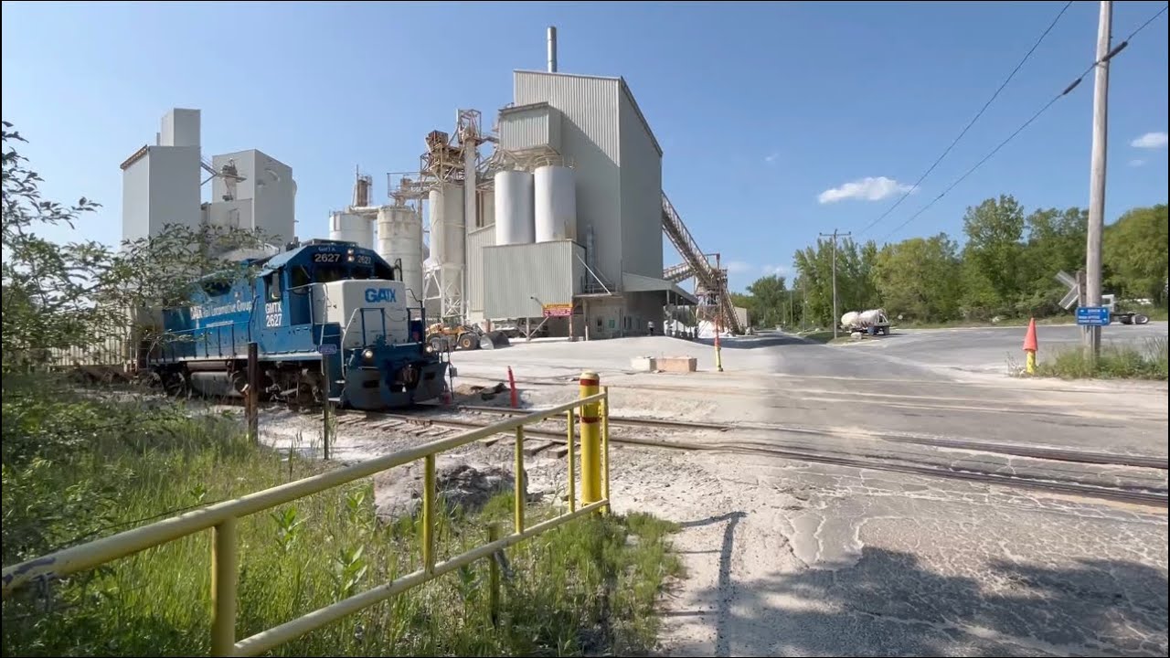 Housatonic NX12 Switching Specialty Minerals in North Canaan CT GATX