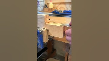 Satisfying chisel work! #woodworking #woodworkingtools