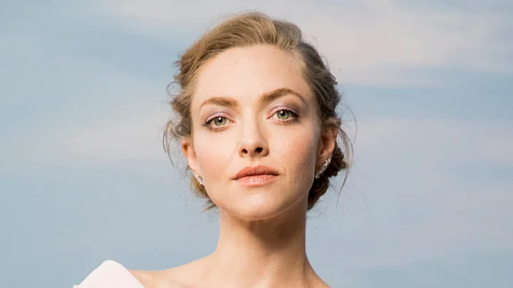 Amanda Seyfried's Transformation Is Seriously Turn...
