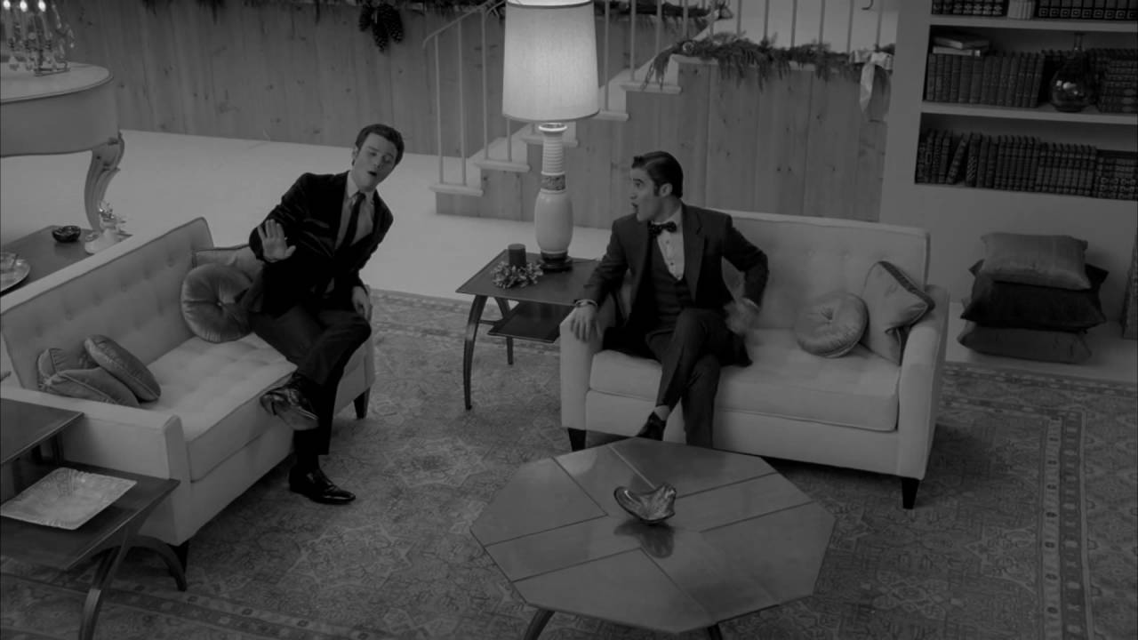 GLEE Full Performance of Let It Snow