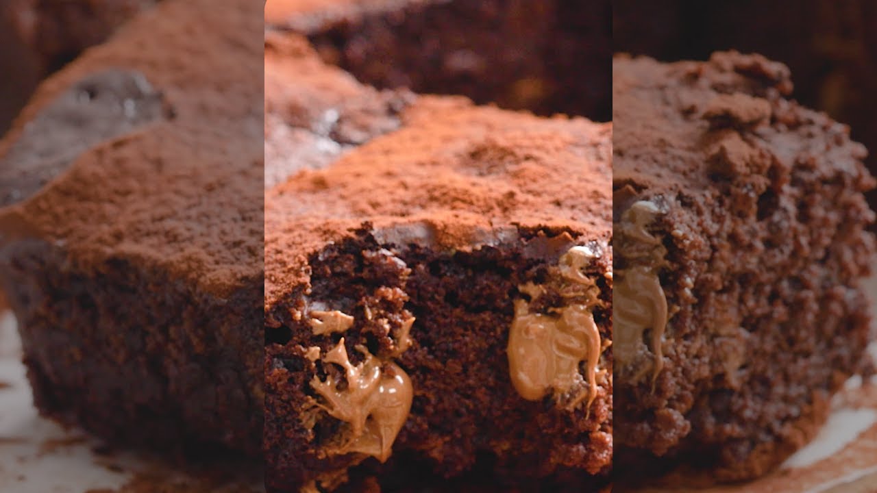 5 Minute Microwave Brownies! Ooey-Goey Chocolatey Perfection #shorts | Tastemade