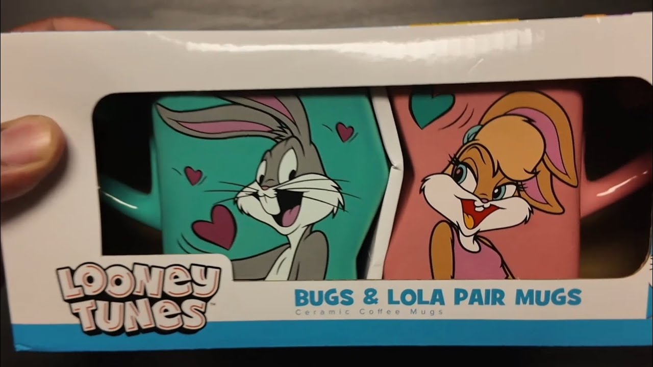 Look at what I found at Six Flags, perfect gift☺️🔥