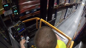 Crown’s Auto Positioning System Maximizes ROI and Operator Onboarding