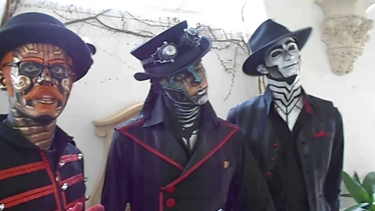 Steam Powered Giraffe says hello! YouTube