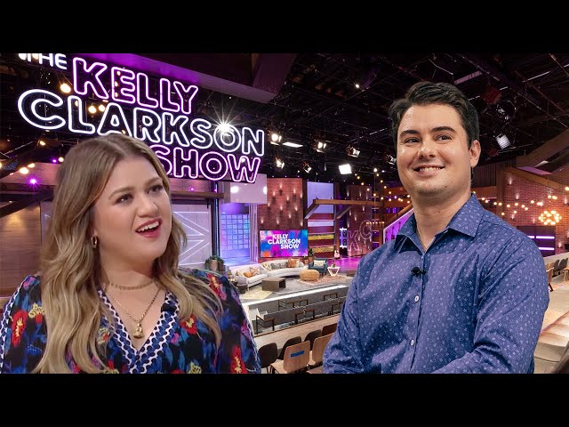 Shocking Kelly Clarkson on National TV by Speaking Multiple Languages class=