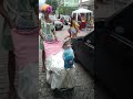 عايز اخش الحمام
