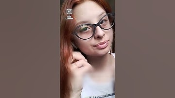 I have super stretchy skin 😲                            🎥: TikTok / s0phnx