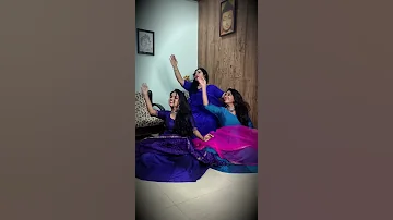Chand Chupa Badal Mein| Pooja and  Aparna
