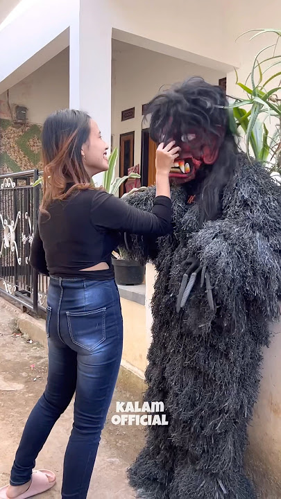 Dikira patung ternyata hidup !!! GRANDONG Prank ceek cantik dikejar