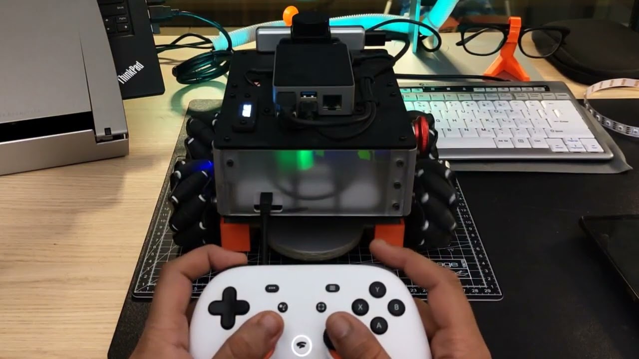 AKROS2 with Google Stadia controller