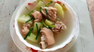 ស្ងោរល្ហុងជើងជ្រូក - Boiled Pork Leg Papaya