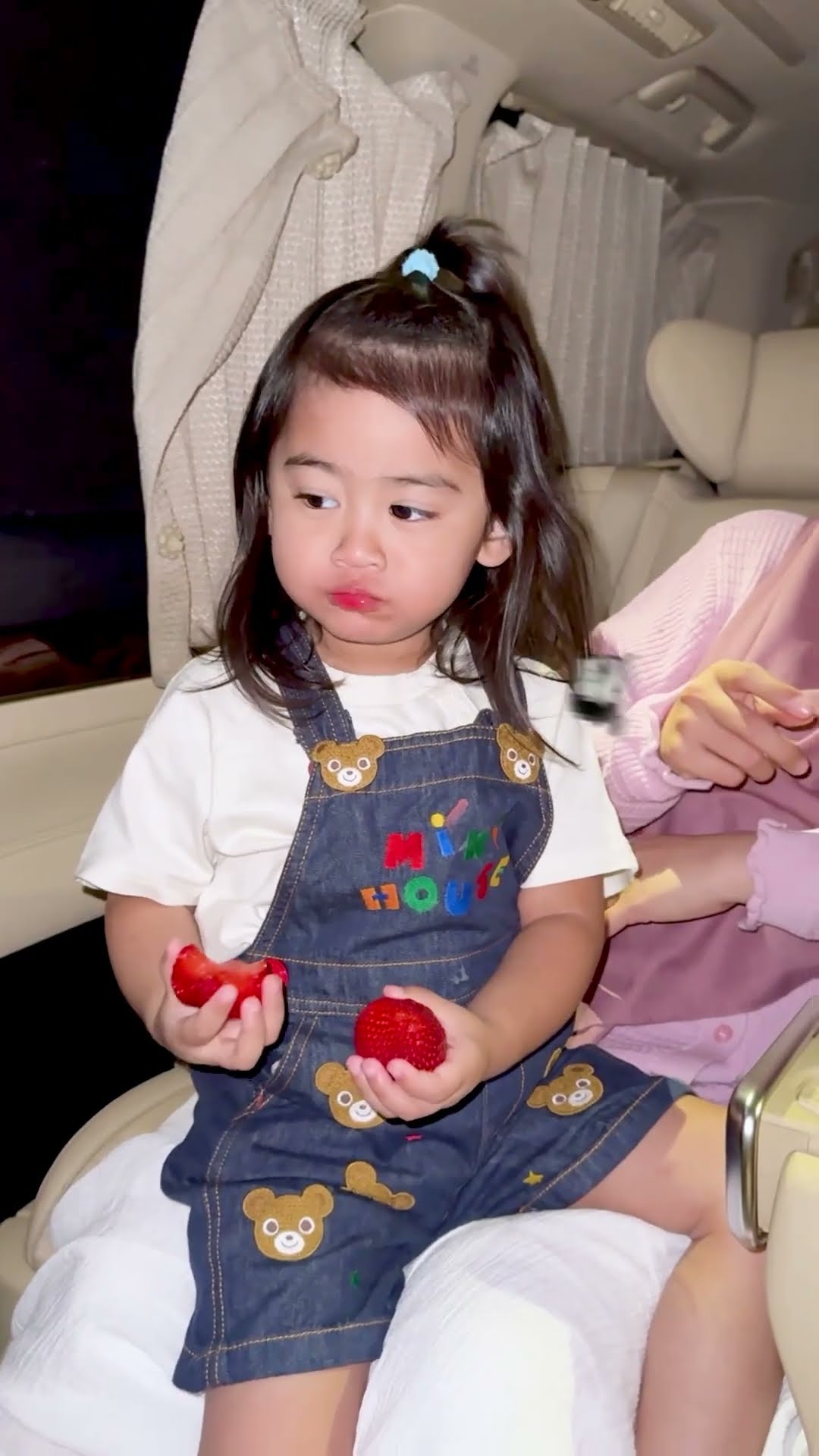 Strawberry ter enak yang pernah ada.. #riaricis