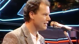 Christopher Cross  All Right / Pingüino Rodríguez (Italian TV Show Premiatissima) [Remastered HD]