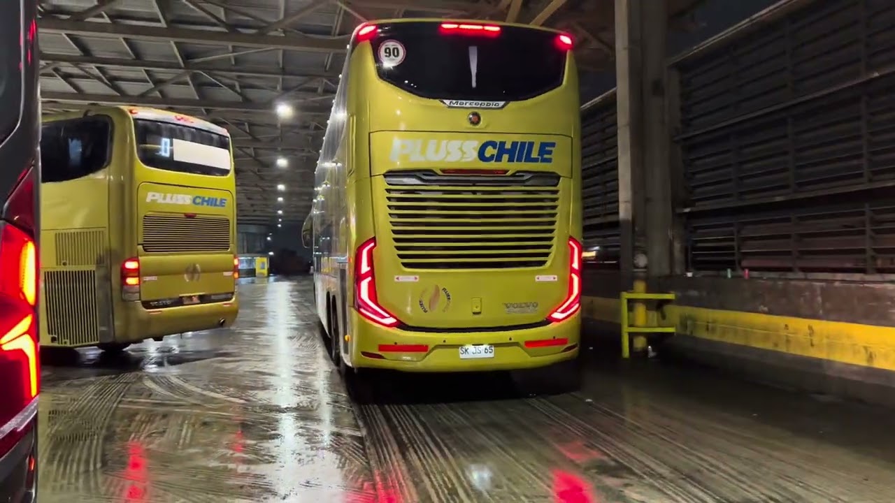 Marcopolo Paradiso 1800 DD G8 - Volvo B450R - Pluss Chile