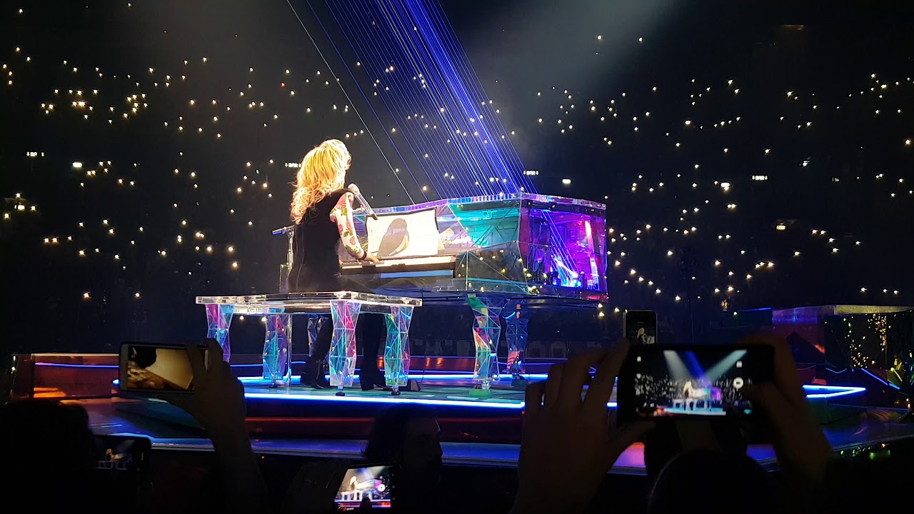 Lady Gaga Live The Edge of Glory Milano YouTube
