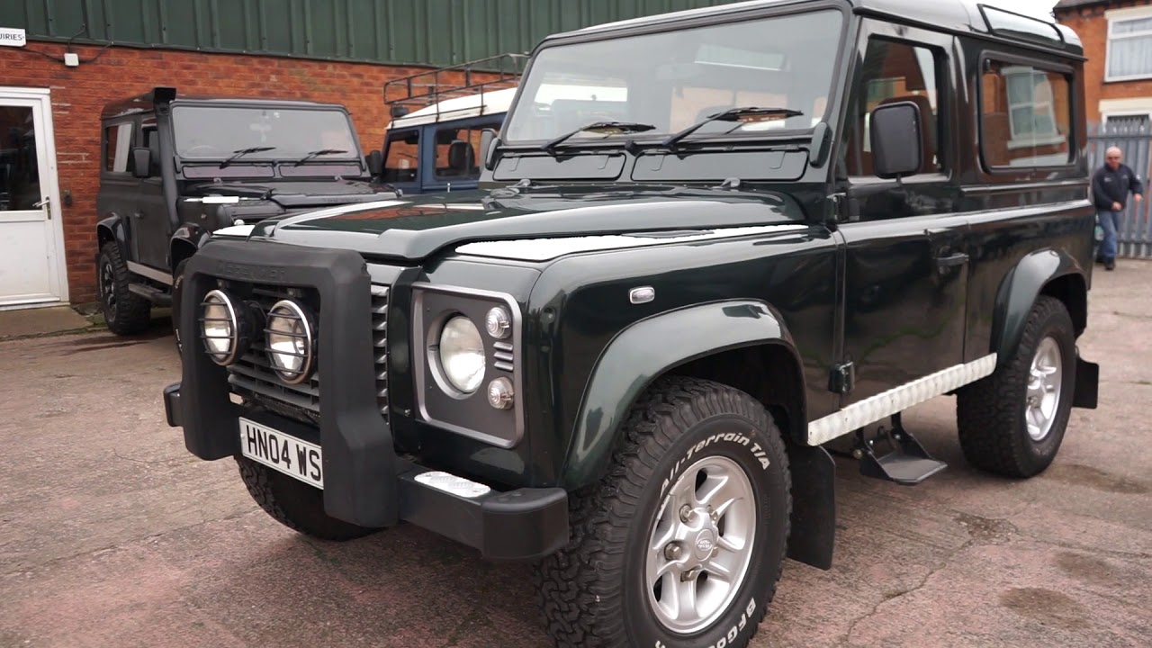 2004 Land Rover 90 Defender Td5 XS In Metallic Green 112k Miles HN04WSZ