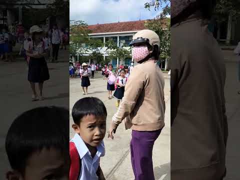 Video Bác bảo vệ trường em - youtube