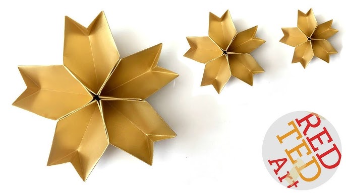 How to Make a 3D Paper Star Wreath