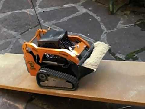 remote control bobcat skid steer toy