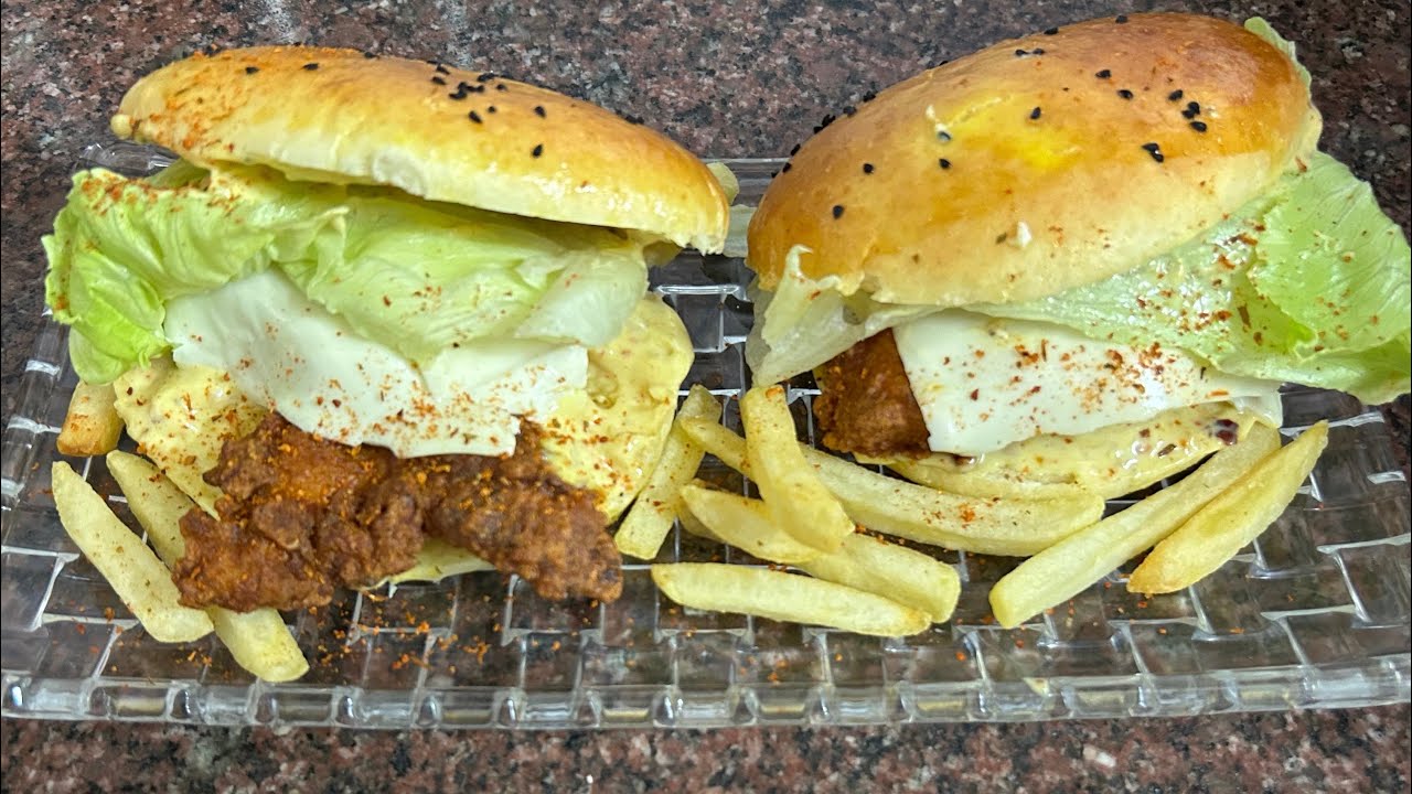 Chicken Dynamite Sandwich | Made With Homemade Buns | Easy To Make | Flavour Fusion | 