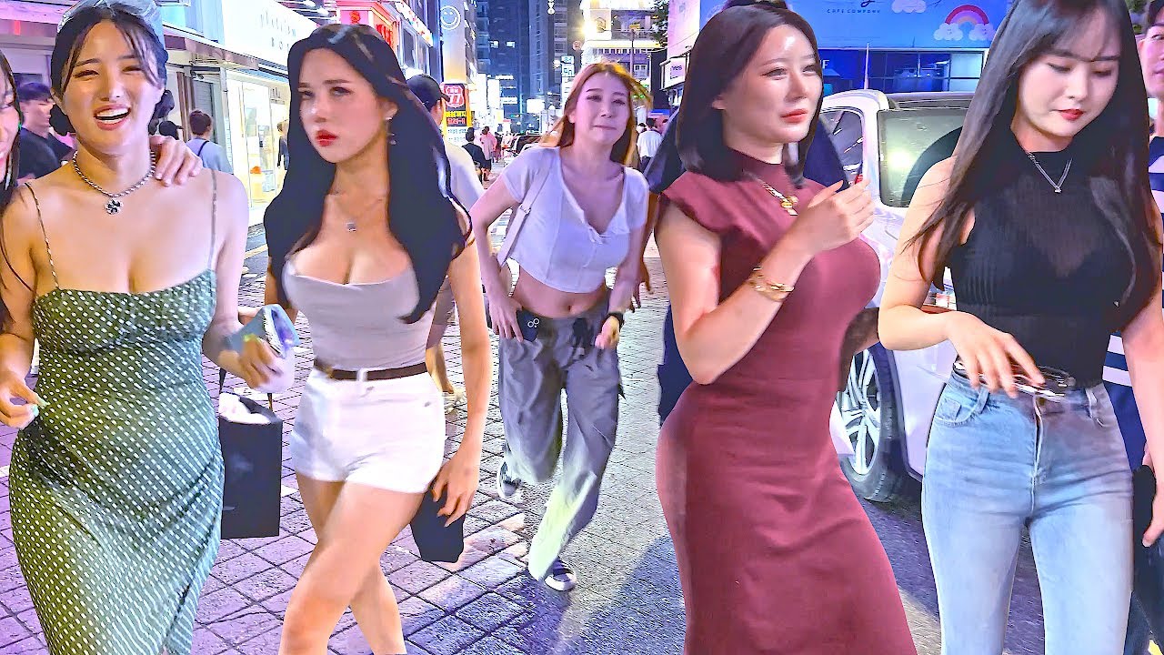 [4K] 토요일 새벽 1시에 강남 클럽 거리는 화려하게 타오르네요 😎😎😎#GANGNAM#SEOUL#KOREA#JUST WALK