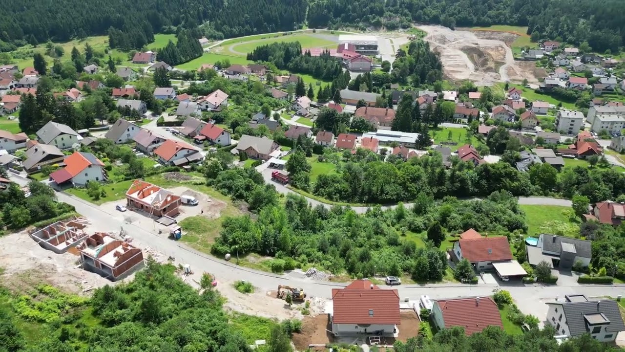 Predstavitveni video   Zemljišča Rakek