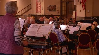 Cedar Rapids Band honors veterans