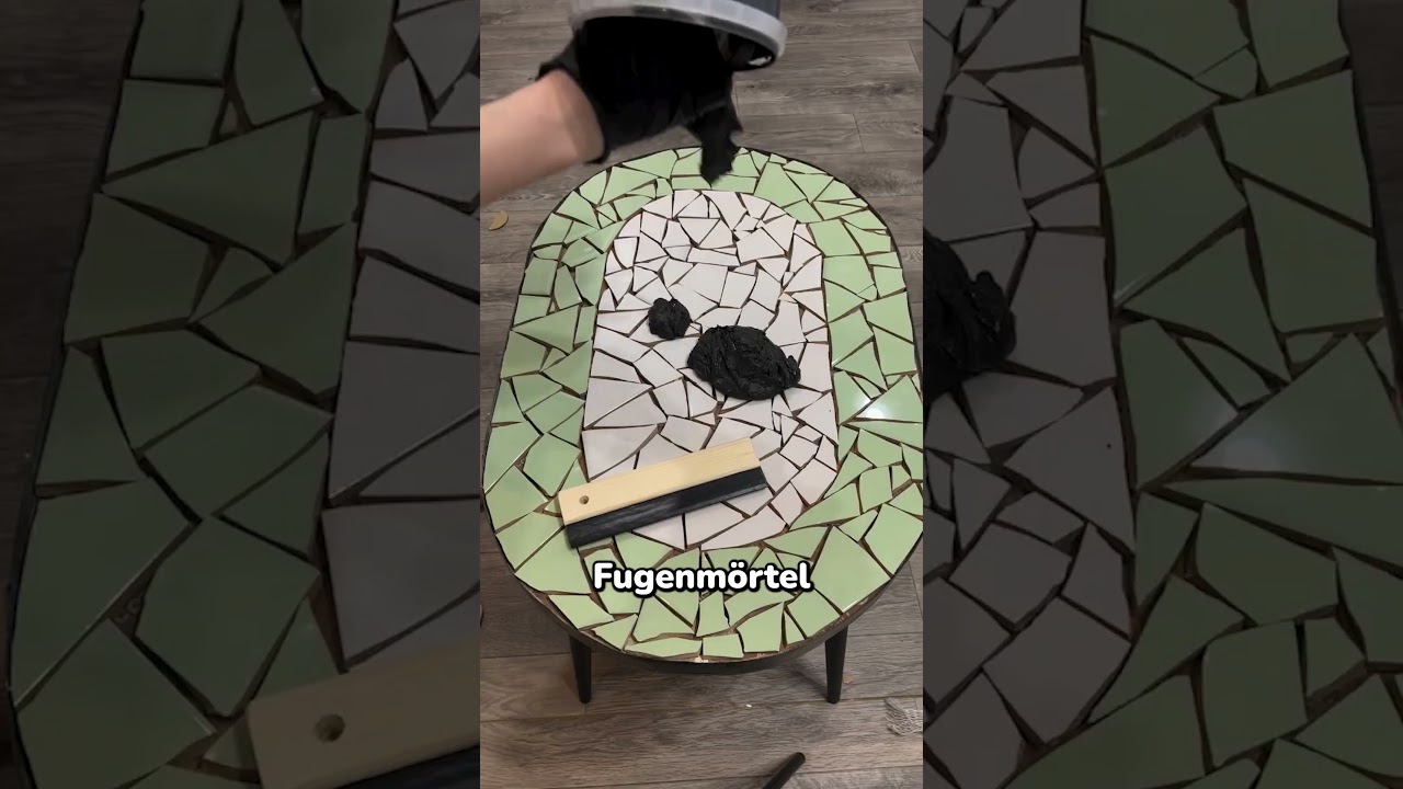 Aus übrig gebliebenen Fliesen entstand dieses Meisterwerk 🤯