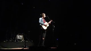 Hozier - Young Americans (David Bowie Cover - Live) at Istanbul