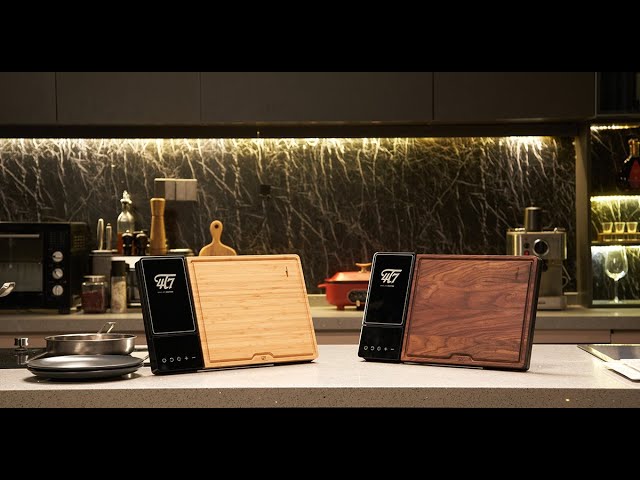 ChopStation - Smart Self Sanitizing Knife & Cutting Board Set