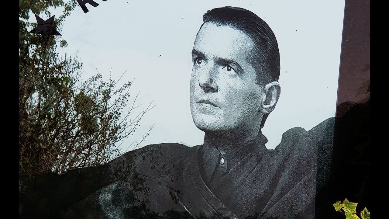 FALCO | 25. Todestag | Peter Vieweger & Caroline Perron im Interview | ORF 