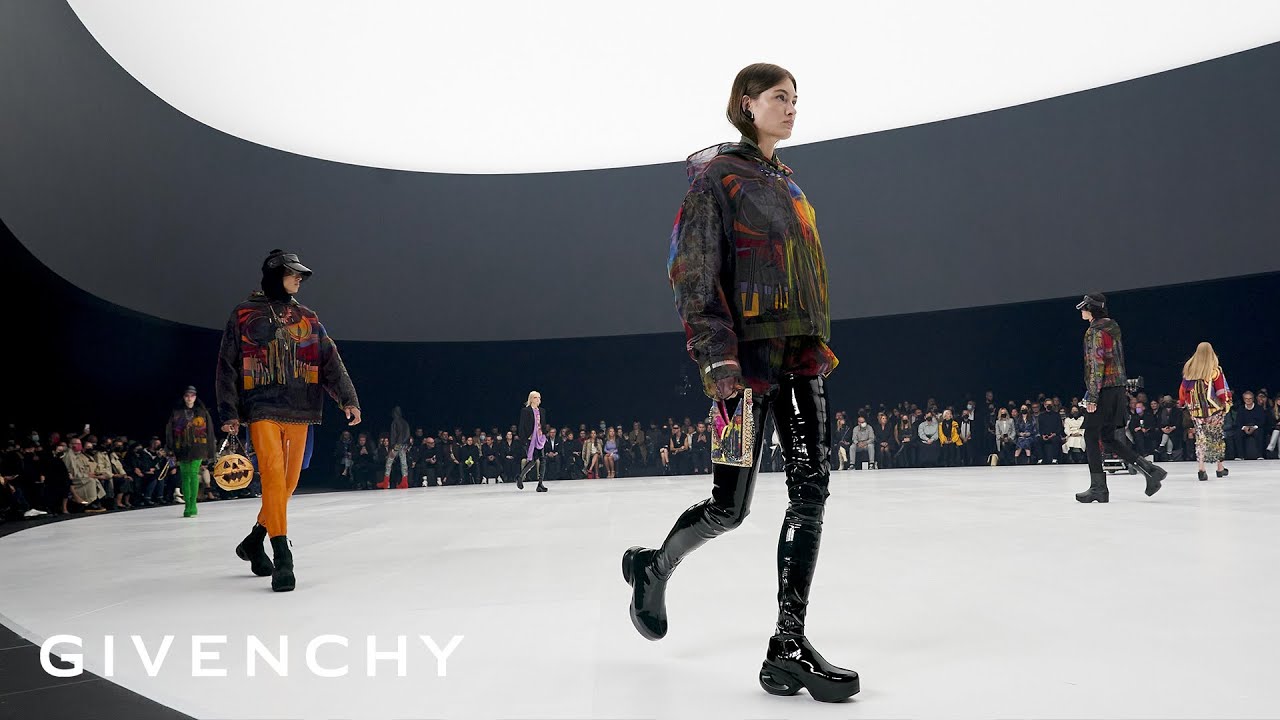 GIVENCHY | Spring Summer 2022 RTW Show