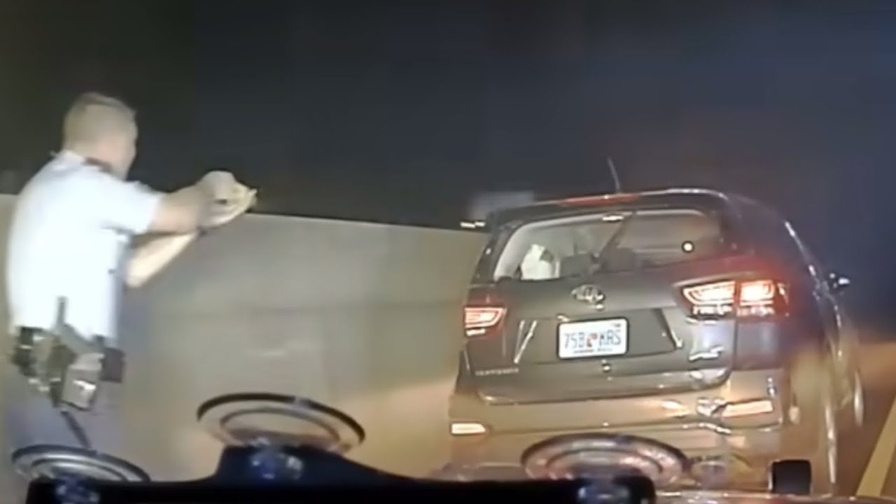 Stolen Kia Takes Police On a High Speed Chase! - YouTube