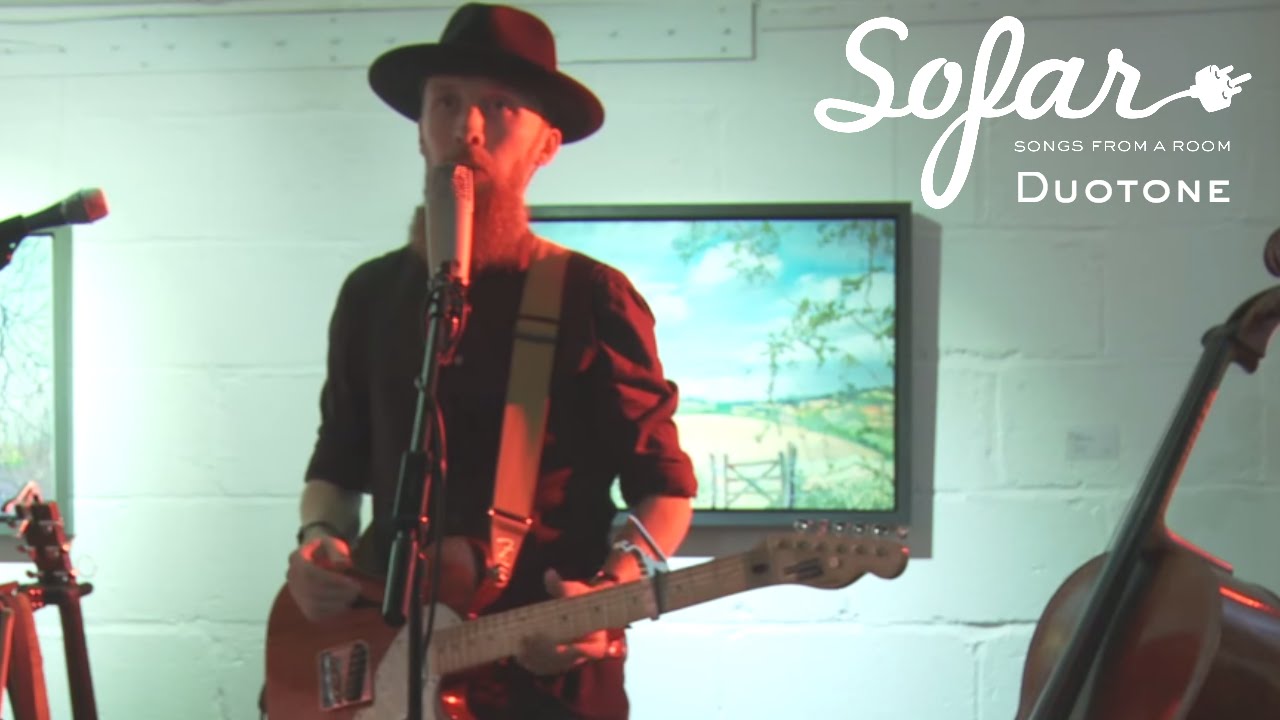 Little White Caravan