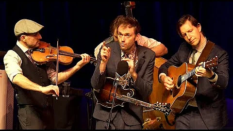 Punch Brothers cover Gordon Lightfoot "Wreck of th...