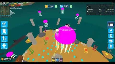 Me getting x-class in Super power fighting sim!