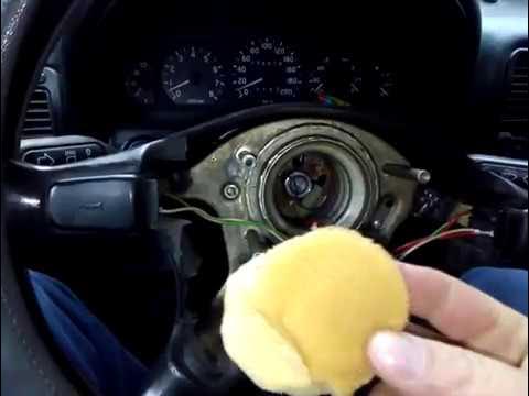 Как снять руль газ 31105 Снятие руля Волга 3110 - YouTube