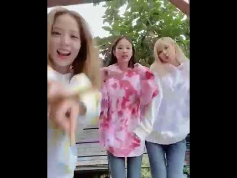 მიყვარხართ