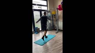 Smart Fitness Novi Beograd - Reverse lunge with cable row