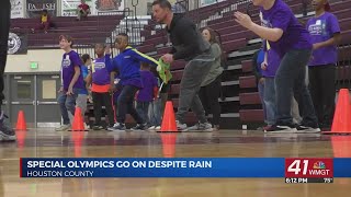 Spring Special Olympics begin despite rain