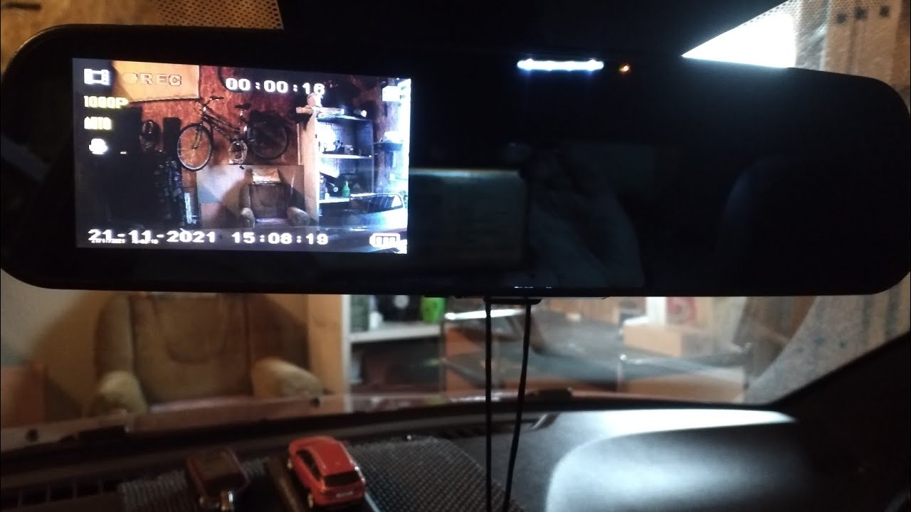 Записи с видеорегистратора 2024. Видеорегистратор на Весту