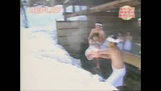 はしのえみ『温泉で雪に投げられる』バスタオルの隙間から見えそう！