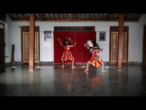 JUARA 1 Pasangan bujang ganong terbaik FNRP 2022 panji dan arif