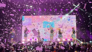 STAYC - BUBBLE (English Version) Encore 4K Fancam @ TEENFRESH World Tour San Francisco (10/26/23)
