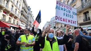 Faible mobilisation pour le retour des Gilets jaunes, quelques heurts à Paris