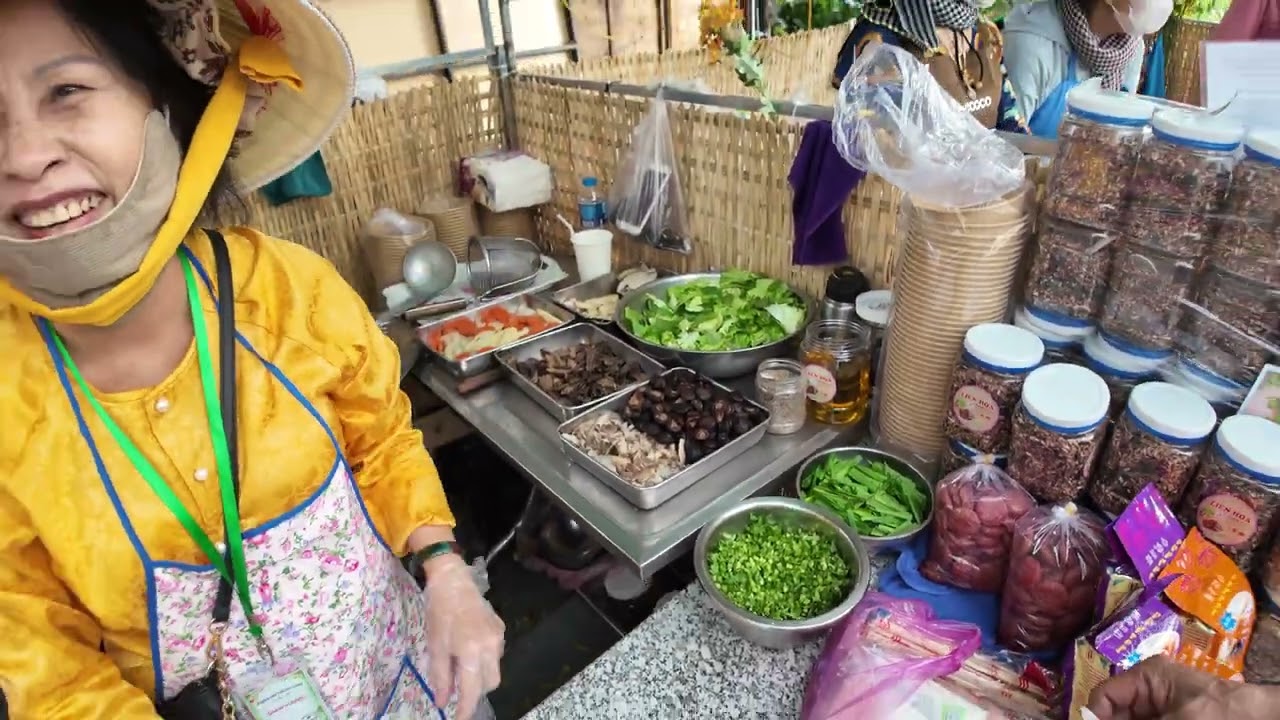 Khám phá hết các gian hàng Thuần Chay tại phiên hội Thuần Chay Cần Thơ.