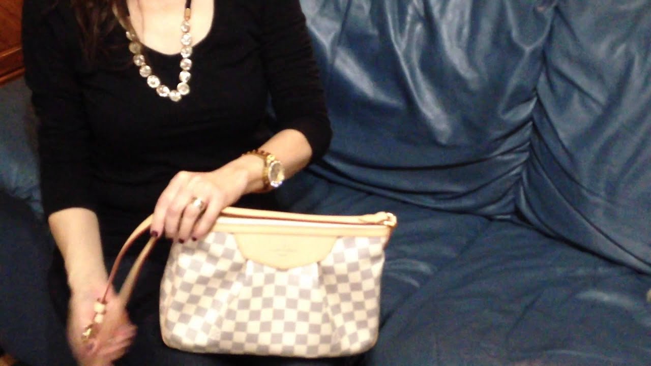 Louis Vuitton Siracusa PM Damier Azur  Review, What Fits, Mod Shots 