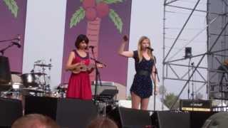 29/31 - Garfunkel & Oates Live at The Festival Supreme